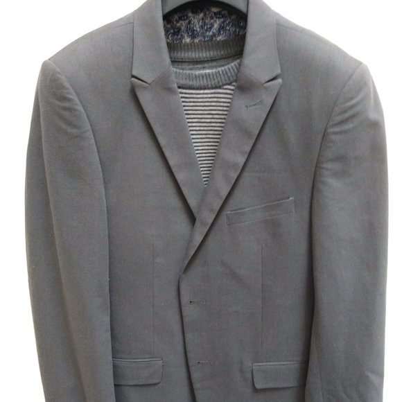 grey blazer by le chateau S40 - Picture 2 of 3
